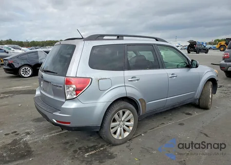 2012 Subaru Forester 2.5X Premium z USA, uszkodzony, nr VIN JF2SHADC5CG448811